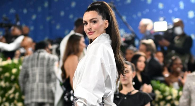 Így lesz intim a városi terasz – Anne Hathaway gyönyörű titkos kertje New York felett