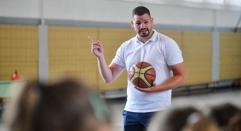 Bács-Kiskun legnépszerűbb tesitanára az ország kedvencévé is válhat