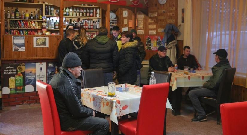 Kibővítik a kocsmatámogatást – egyre többen igényelhetnek vissza nem térítendő forrást