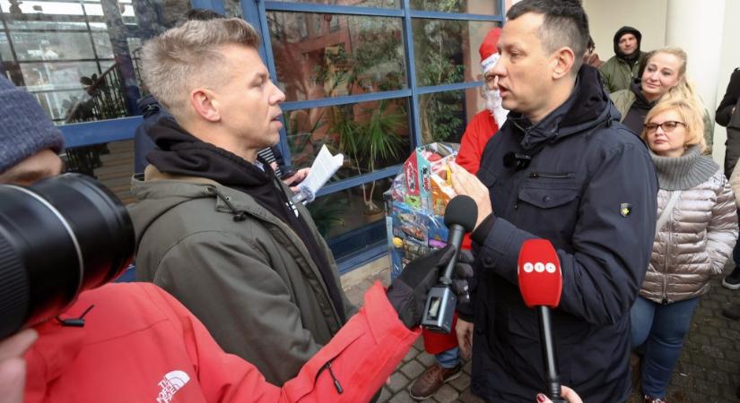 Fordulat: Magyar Péteréket beengedik a gyermekotthonokba, odaadhatják az ajándékokat