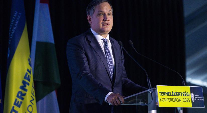 Több mint 1500 milliárd forintot költött akkugyárakra az Orbán-kormány, Nagy Márton pedig most közölte, hogy harcol, mert más szektorokra kell fektetni a hangsúlyt