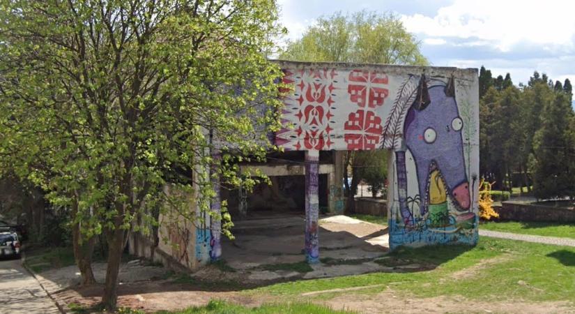 Multimédiás központtá alakítanak egy lerobbant sepsiszentgyörgyi kazánházat