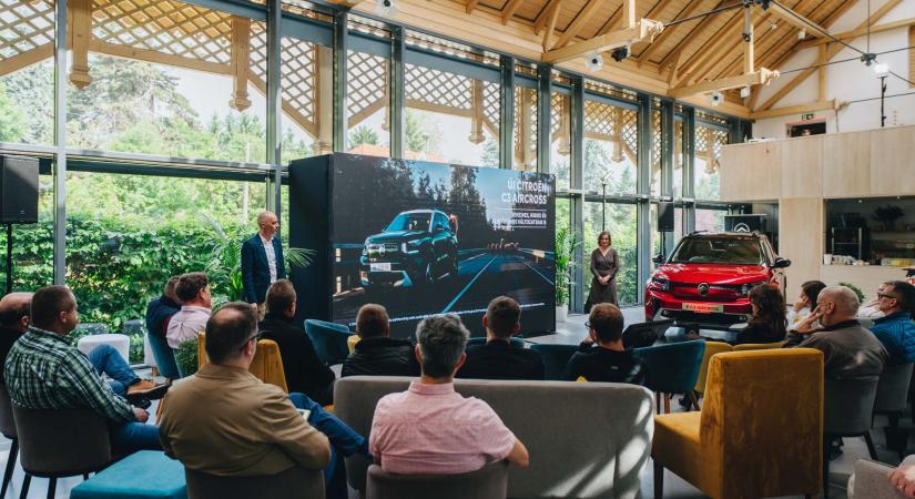 Újabb családi SUV-val bővült a piaci kínálat: bemutatkozott a C3 Aircross