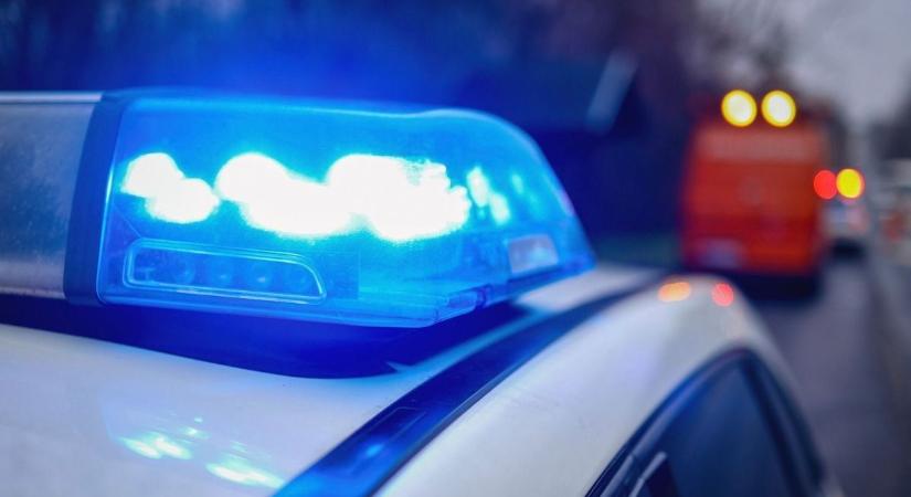 Hármas karambol a 3-ason, mentőhelikopter is érkezett