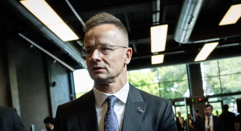 Szijjártó Péter kiakadt: durva drágulásról beszél a miniszter