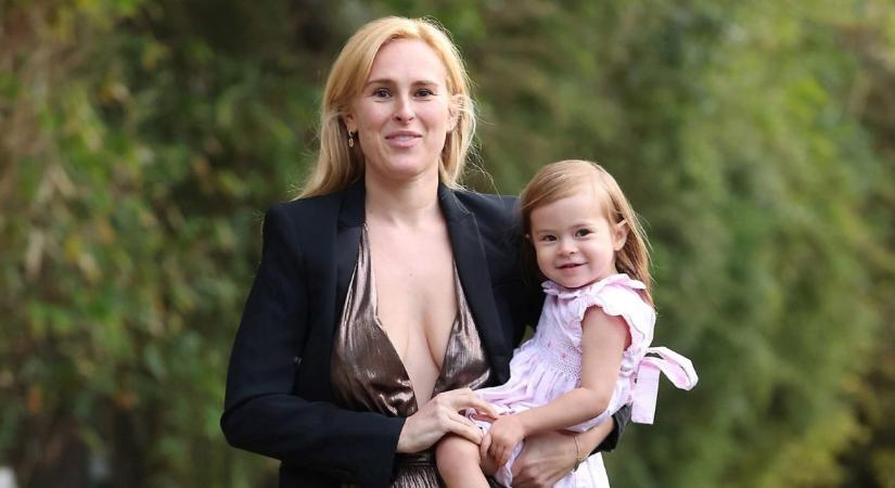 Rumer Willis szerint a „rémes kétéves” kifejezés a lányokat felnőtt korukban is megbélyegzi