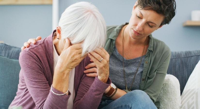 Az ápolónő saját családjában is megtapasztalta, hogyan jelez a demencia – ezekre a jelekre figyelt fel