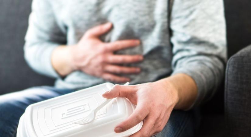 Praktikus, de rendkívül mérgező műanyag dobozból fogyasztani az ebédet – mutatjuk az okát!
