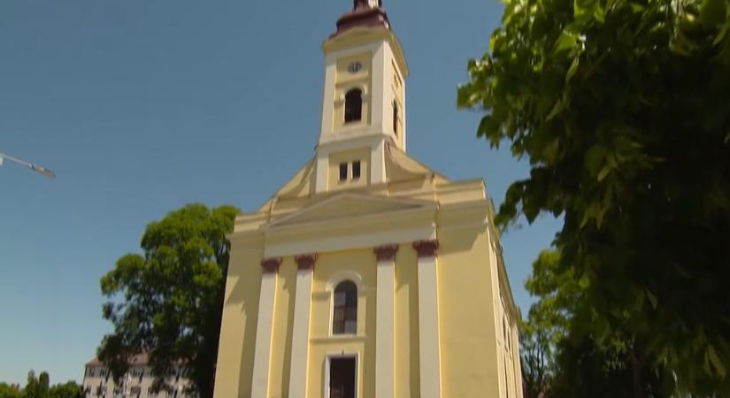Pedofíliával vádolják Polgár volt katolikus papját