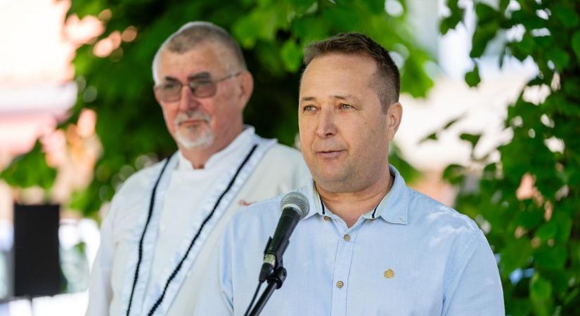 Titkot árult el a füzesabonyi polgármester: a sportolók örülni fognak