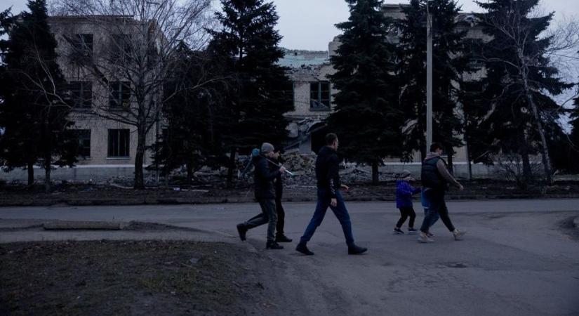 Borús jövőkép Ukrajnából – a fiatalok negyede (!) fontolgatja az elvándorlást