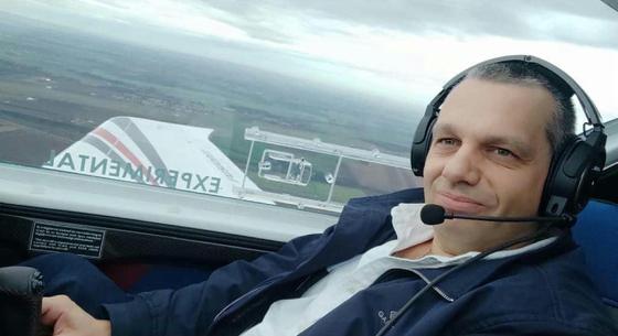 Nyereséges évet zárt Orbán Viktor öccsének fegyverkereskedő cége