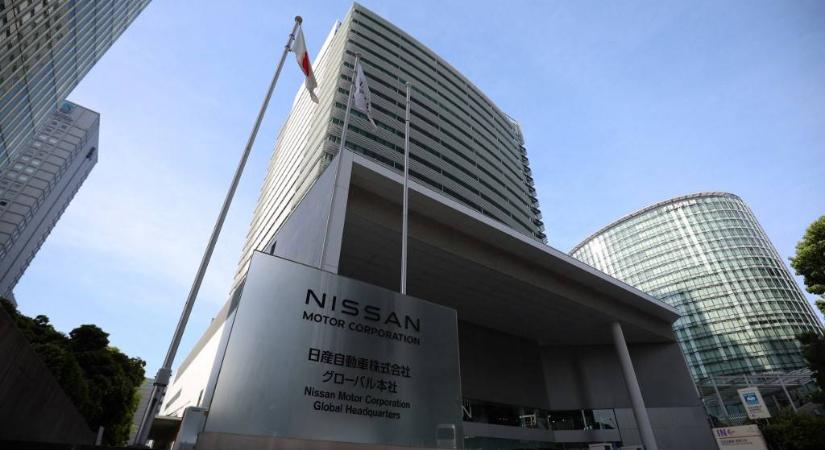 Eladhatja központi székházát a Nissan