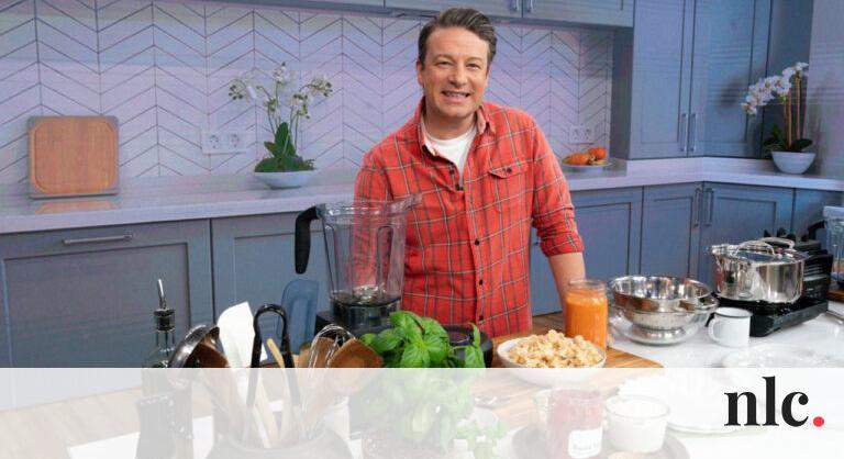A siker receptje: maradj mindig önmagad – 50 éves lett a gasztronómia fenegyereke, Jamie Oliver