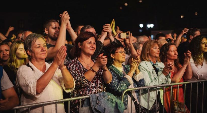 A romantikus dalok hazai nagykövete zárja vasárnap a Mátrai Bornapokat