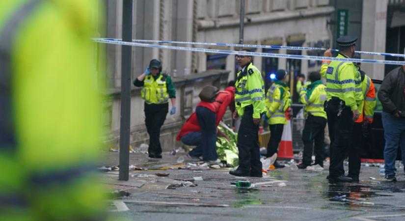 Nem terrorcselekmény történt Liverpoolban, 27 sérültet vittek kórházba