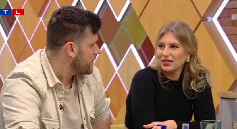 Mindenórás kismama Szabó Ádám felesége, amit pedig elárult a baba nevéről...