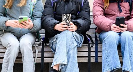 Veszedelmes mobiltokokra figyelmeztet a fogyasztóvédelem