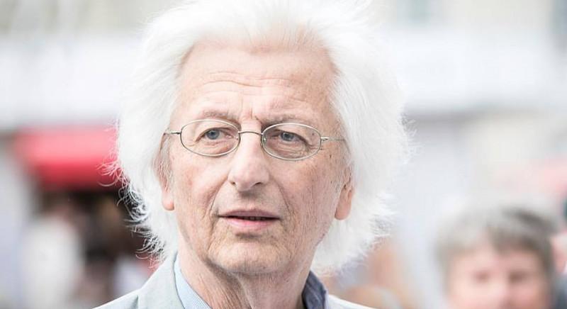 Egy napig látogatható Esterházy Péter egykori otthona