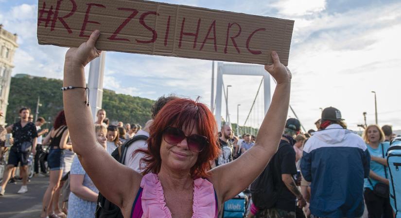 A Fidesz-KDNP eddig sem volt szívbajos a lakosság terheinek növelésében, de Orbán most négyszeres gázáremelkedéssel riogat