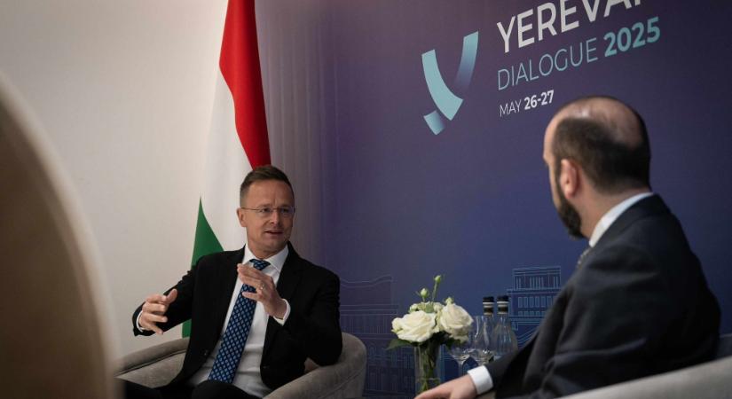 Szijjártó Péter: Magyarország mindenhol a béke pártján áll, a Kaukázusban is