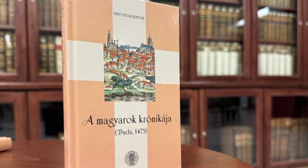 Újra kézbe vehető a magyar könyvnyomtatás őse – könyvbemutató a nemzeti könyvtárban
