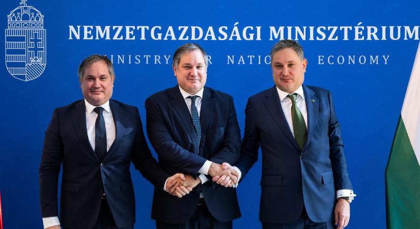 Nagy Márton ma mást mond a magyar bérekről, mint tegnap