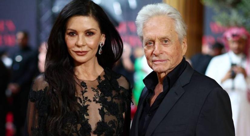 Catherine Zeta-Jones és Michael Douglas 22 éves lánya: Carys már gyönyörű anyját is túlragyogja