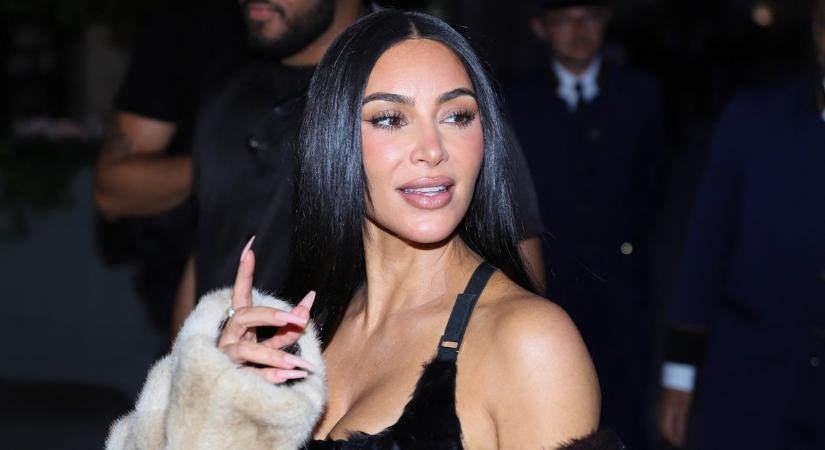 Bíróság előtt Kim Kardashian: elképesztő, hogyan jelent meg a tárgyaláson