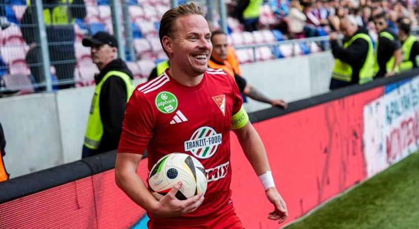 Olyan pletyka jelent meg Dzsudzsák Balázsról, ami mindent megváltoztathat – Dubajból jelentkezett be