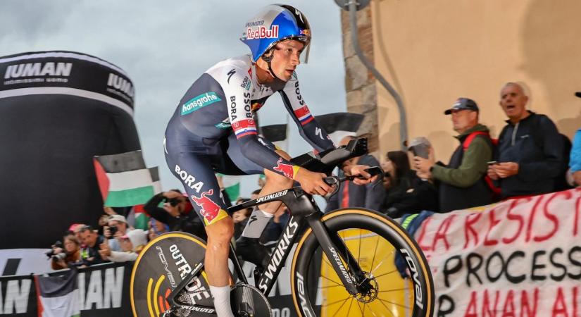 Az újabb esés már sok volt a legnagyobb esélyesnek, visszalépett a Giro d’Italiától