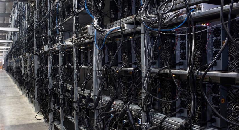 Rengeteg áramot fordít adatközpontokra és bitcoinbányászatra Pakisztán