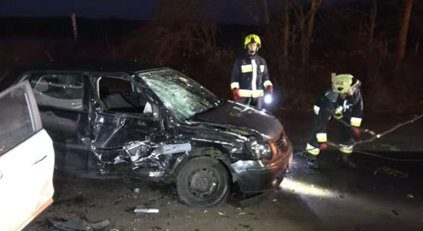 "Annyira, de annyira szorítottunk érte" - így gyászolják autóbalesete után elhunyt, 19 éves játékvezetőt