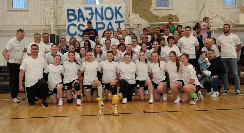 Aranyfényben a Villanyász Füzesabonyi SC