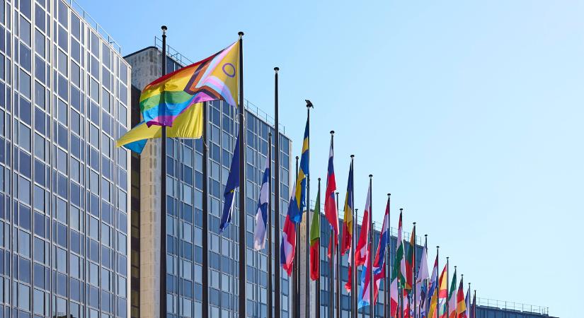 EP-képviselők vizsgálják a közpénzből épült magánvillákat, a Hlas büntetőexpedícióról beszél