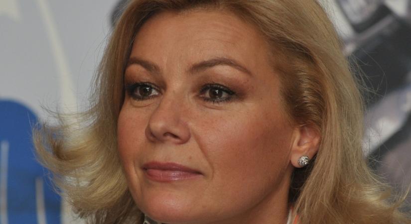 Most jött a súlyos közlés: Bartha Sylvia balesetet szenvedett