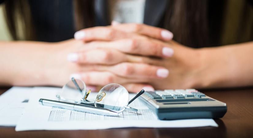 Több százezernyi adóbevallást vár még a NAV - nem érdemes kicsúszni a határidőből