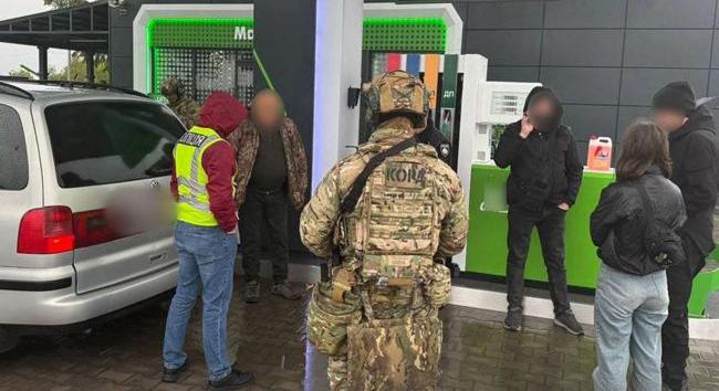 Katonák külföldre szökését szervező bűnszervezetet lepleztek le Ternopil megyében
