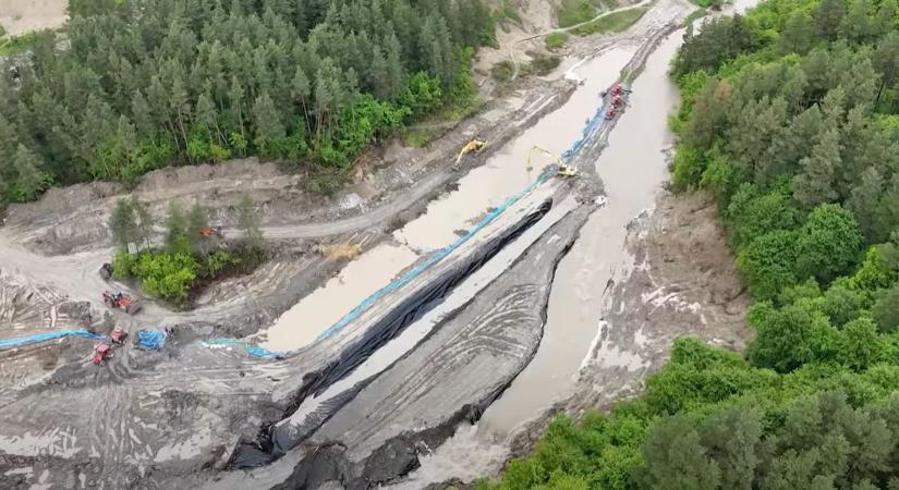 Kelemen Hunor: minden támogatást megadunk Parajdnak