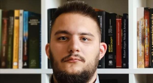 Kasmír: kritikus, de stabil