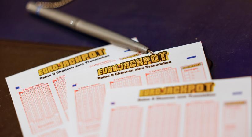 Micsoda mázlista! Több mint 43 milliót kaszált egy magyar az Eurojackpoton