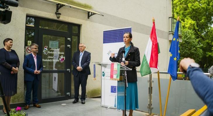 Újabb munkahelyi bölcsődék kialakítását támogatják 