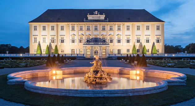 Vizes, játékos élményösvény gyerekeknek Schloss Hof kastélyában