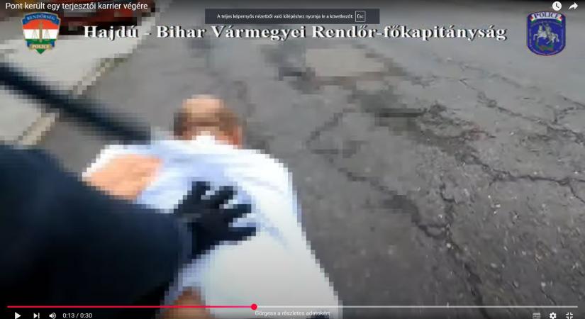 Üzletkötés közben csaptak le a debreceni dílerre