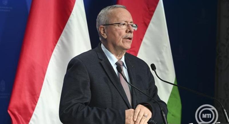 Bakondi: politikai szinten Európában is markánsan megjelent a migrációs politika változtatásának szükségessége