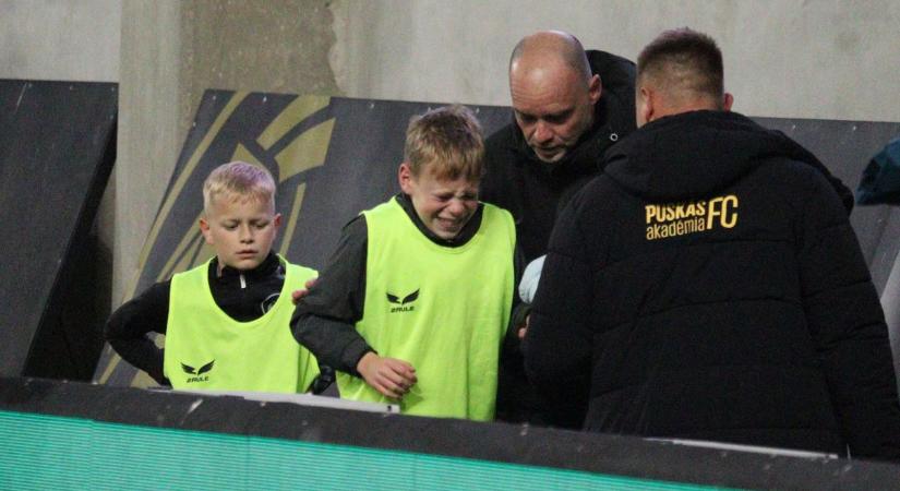 „Először, de remélem nem utoljára tapsoltak meg" – egy kisfiú nagy története