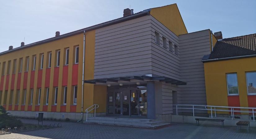 Vannak várólisták a rendelőintézetben? Ezt mutatják az adatok