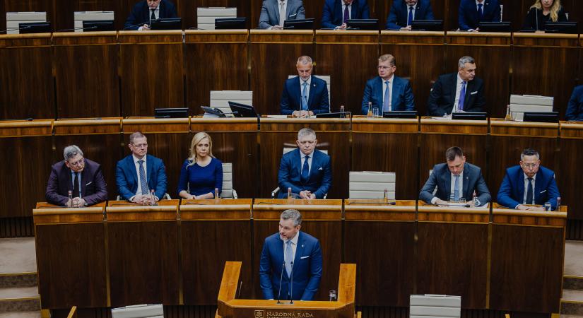Robert Fico: Az elnöki beszéd kiegyensúlyozott próbálkozás volt, de a külpolitikánál megbillent