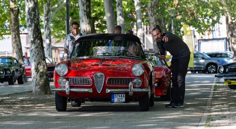 Készülődés közben lestük meg a Concours veteránjait - XI. Balatonfüred Concours d' Elegance – 2025.