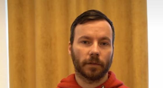 A bíróság megfosztja a mandátumától a józsefvárosi önkormányzati lakást kibelező volt fideszes képviselőt